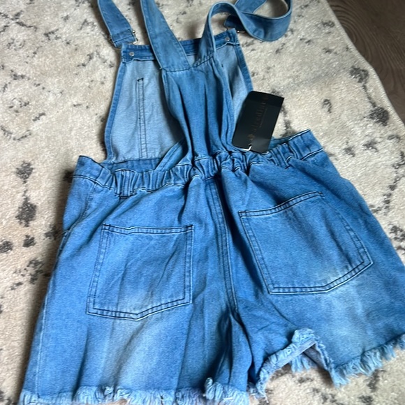 Bailey blossom overalls - Picture 3 of 3